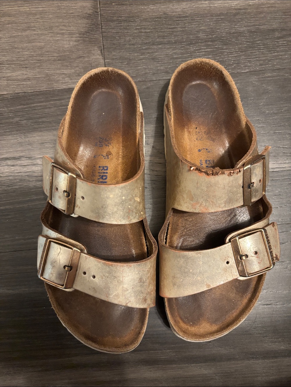 Birkenstock Arizona in Rose Gold
